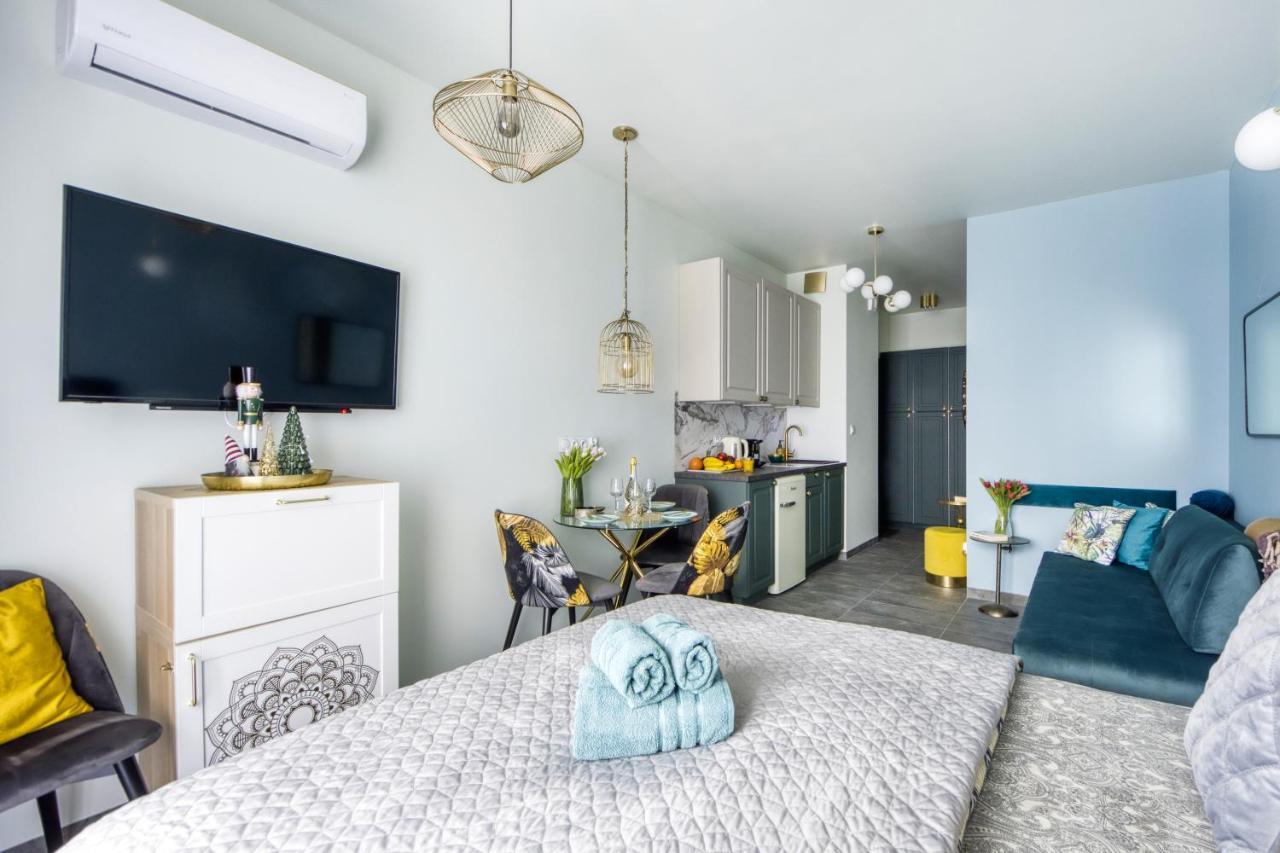 Apartamenty Metropark Krzemieniecka-Lux วอร์ซอ ภายนอก รูปภาพ