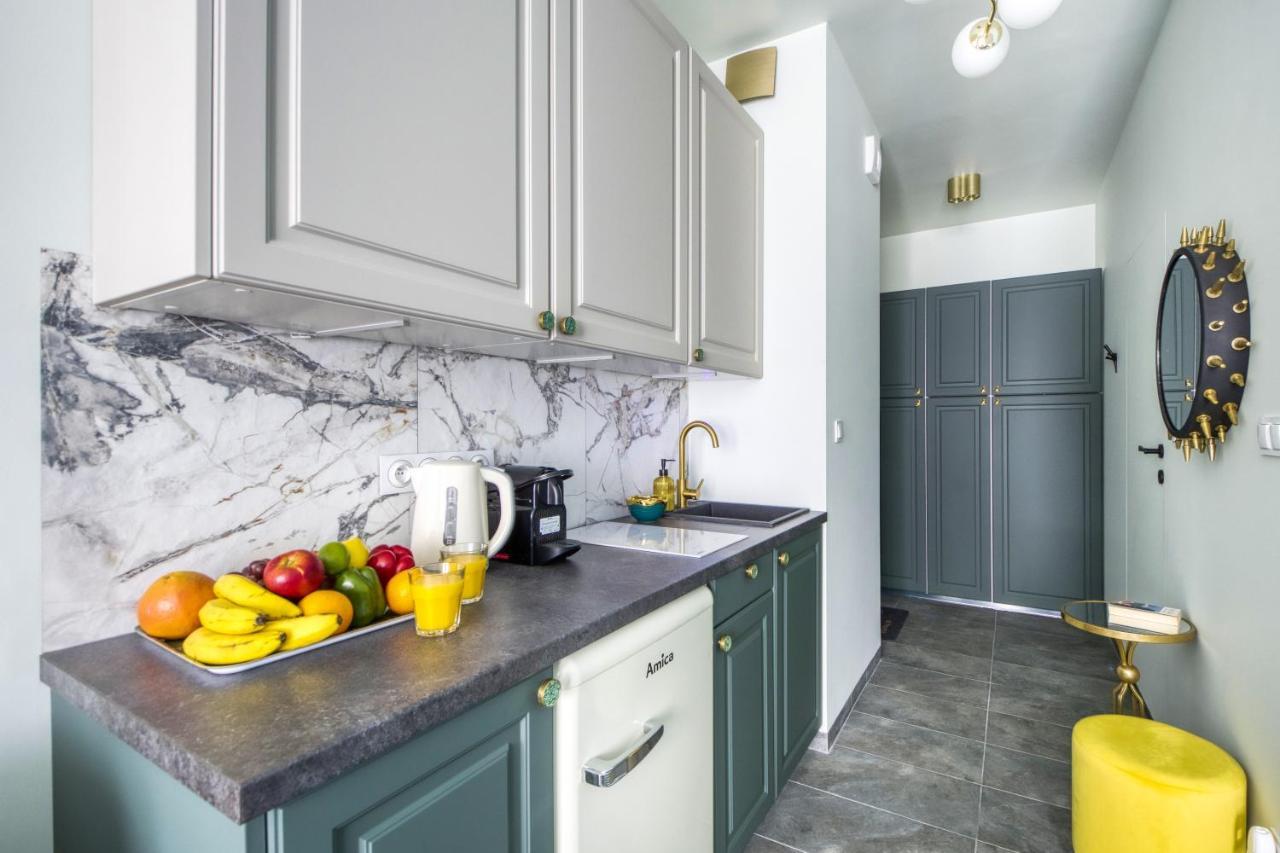 Apartamenty Metropark Krzemieniecka-Lux วอร์ซอ ภายนอก รูปภาพ